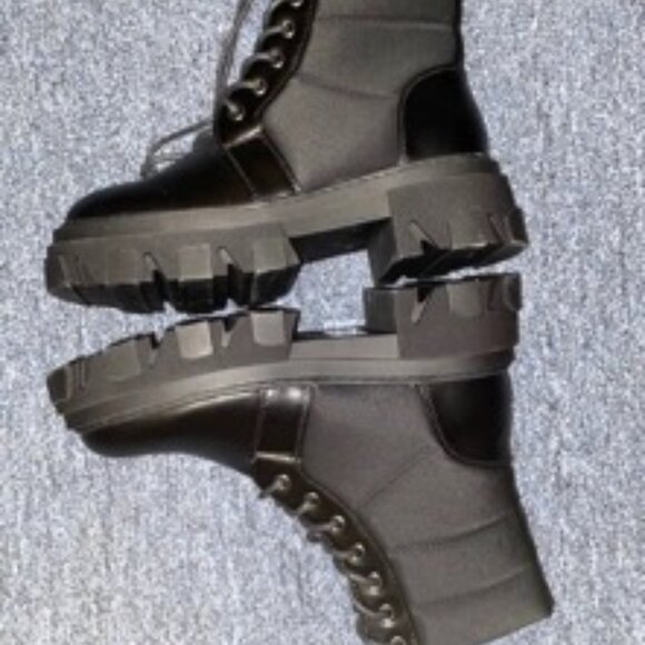 Top Moda Binx Woman's Combat Boot Black Size 6 - Picture 3 of 7